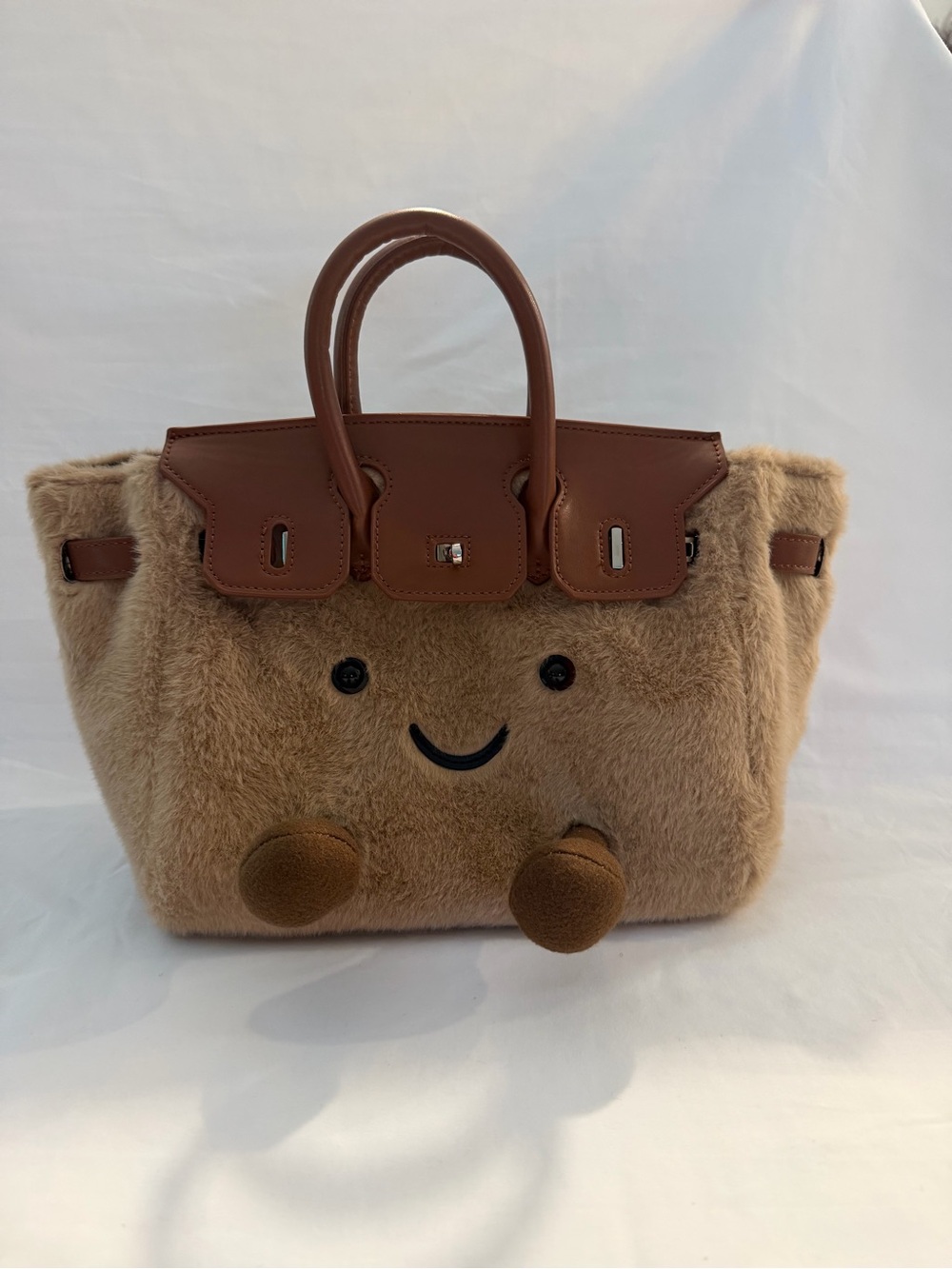 JellyChic Jelkin 25 Cloud Biscuit Plush Handbag